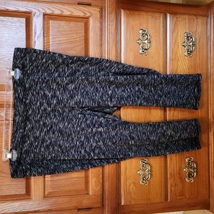 Livi Active Crop Leggings